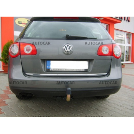 Ťažné zariadenie pre PASSAT - 4dv, Combi, aj 4x4, (3 C2, 3 C5) - automatický systém - od 2005/04 do 