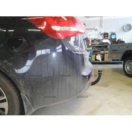 Ťažné zariadenie pre Kia Ceed SW - automatický vertikálny systém - od 2012/- Ťažné zariadenie pre Kia Ceed SW - automatický vertikálny systém - od 2012/-