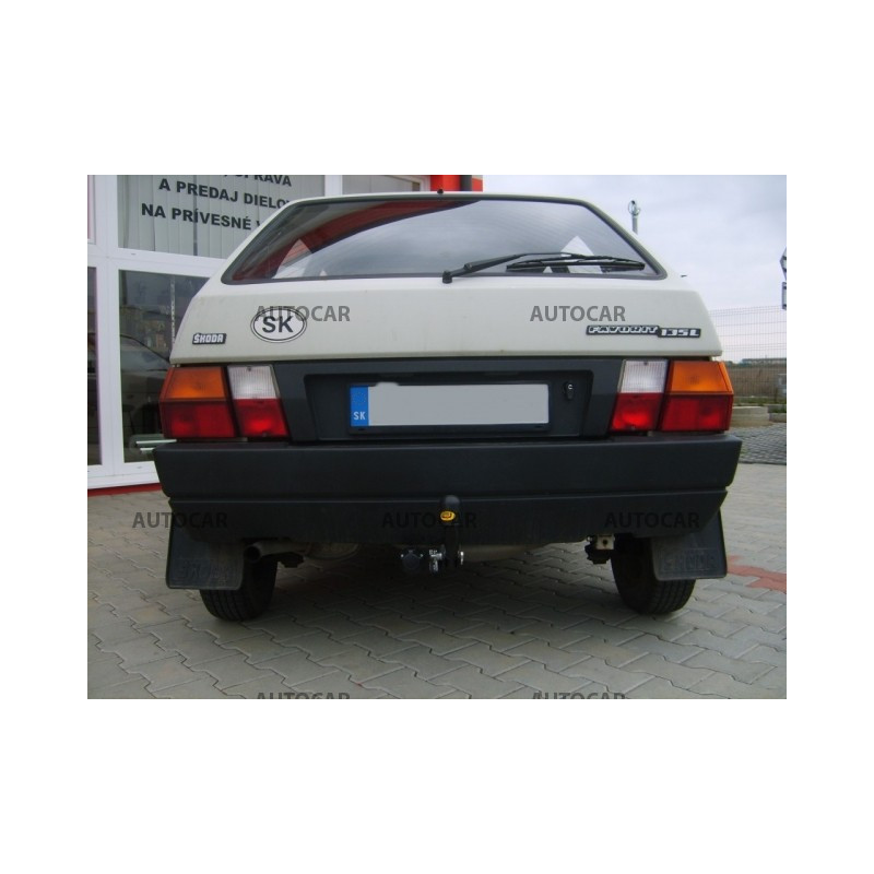 Tažné zařízení pro Škoda FAVORIT - šroubový systém