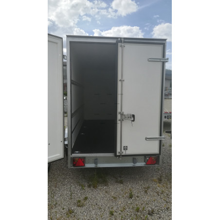 Skriňový prívesný vozík F27361518HTD Skriňový prívesný vozík F27361518HTD
