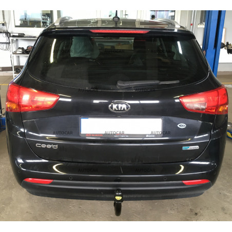 Ťažné zariadenie pre Ceed - kombi - automatický vertikálny systém - od 08.2012/- Ťažné zariadenie pre Ceed - kombi - automatický vertikálny systém - od 08.2012/-