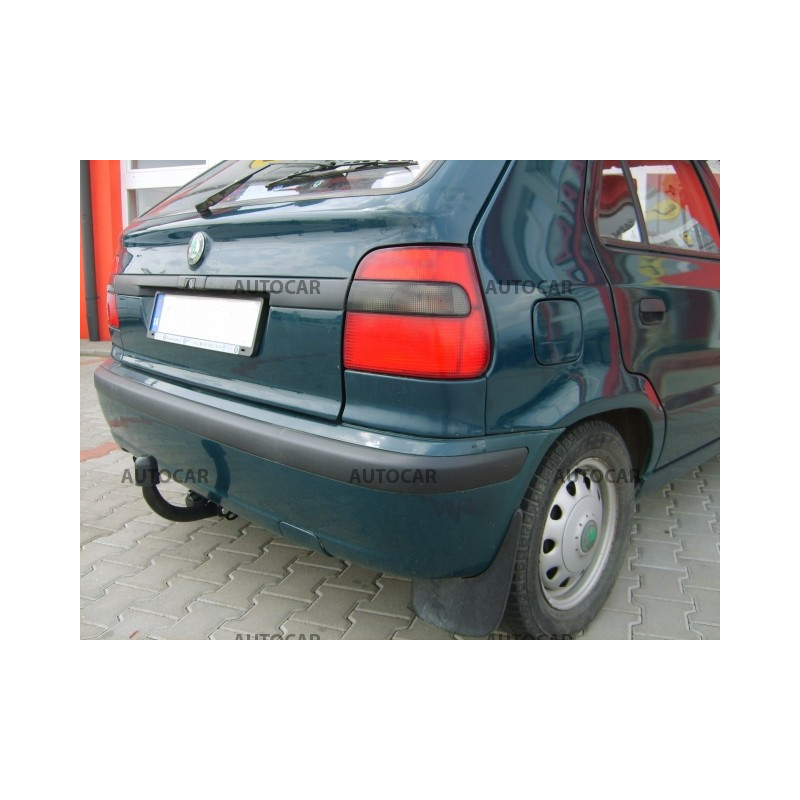 Tažné zařízení pro Škoda FELICIA - 5 dv. - šroubový systém