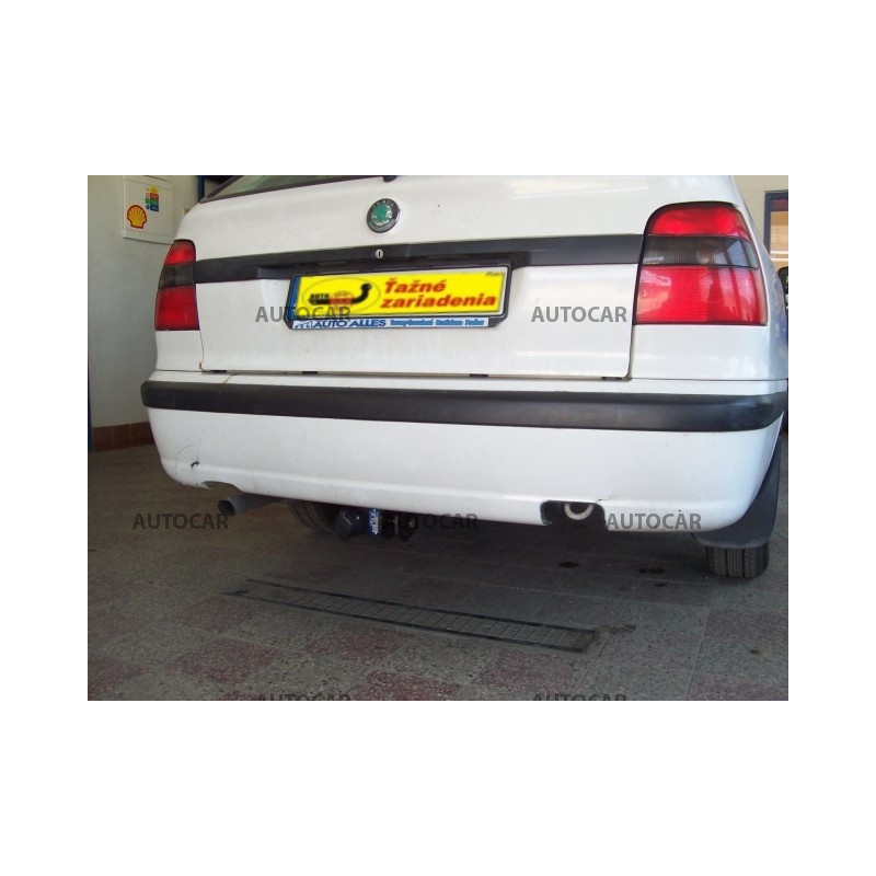 Tažné zařízení pro Škoda FELICIA - Kombi - šroubový systém