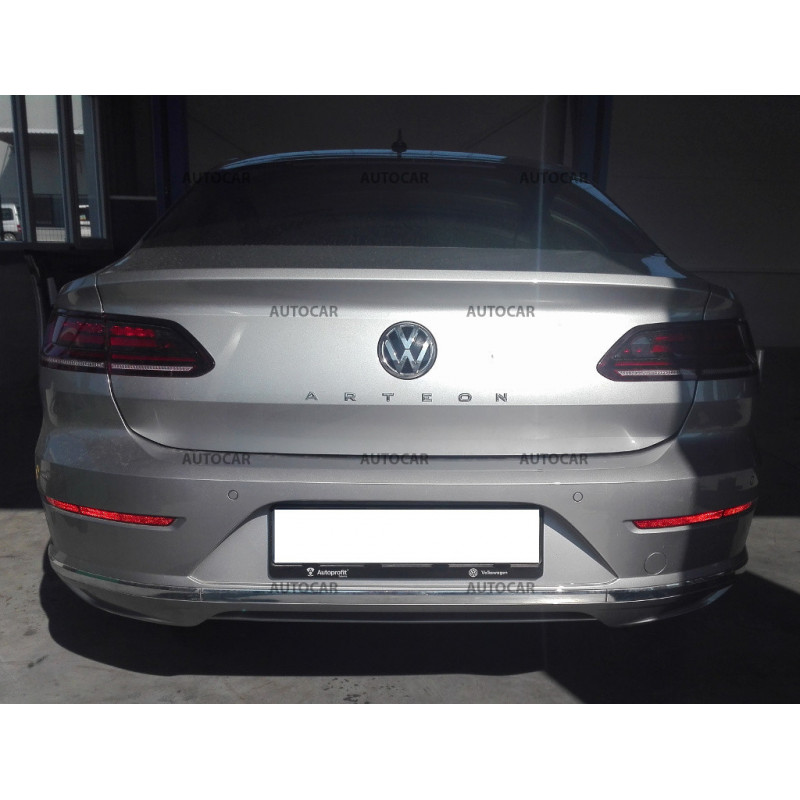 Tažné zařízení pro Volkswagen ARTEON - odnímatelný vertikální bajonetový systém
