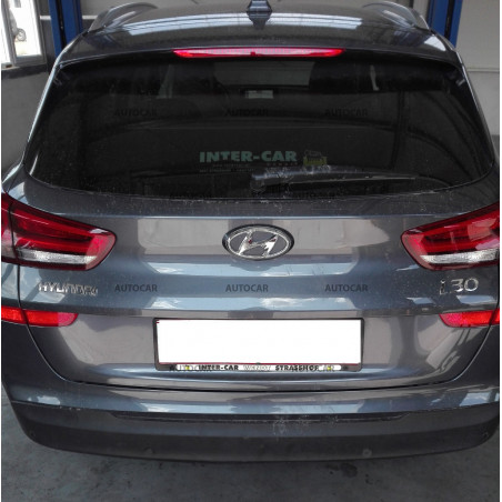 Tažné zařízení pro Hyundai i30 CW - odnímatelný vertikální bajonetový systém Tažné zařízení pro Hyundai i30 CW - odnímatelný vertikální bajonetový systém