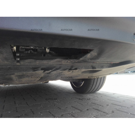 Ťažné zariadenie pre Mercedes E Ťažné zariadenie pre Mercedes E