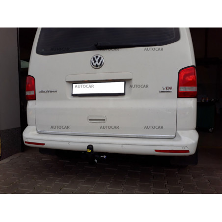 Tažné zařízení pro Volkswagen TRANSPORTER / MULTIVAN / CARAVELLA - T5 - Dodávka - odnímatelný vertikálny bajonetový systém Tažné zařízení pro Volkswagen TRANSPORTER / MULTIVAN / CARAVELLA - T5 - Dodávka - odnímatelný vertikálny bajonetový systém