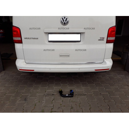 Tažné zařízení pro Volkswagen TRANSPORTER / MULTIVAN / CARAVELLA - T5 - Dodávka - odnímatelný vertikálny bajonetový systém Tažné zařízení pro Volkswagen TRANSPORTER / MULTIVAN / CARAVELLA - T5 - Dodávka - odnímatelný vertikálny bajonetový systém