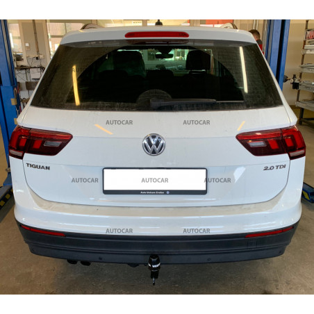 Ťažné zariadenie pre VW Tiguan - aut. vertikálny systém - od 2007/- Ťažné zariadenie pre VW Tiguan - aut. vertikálny systém - od 2007/-