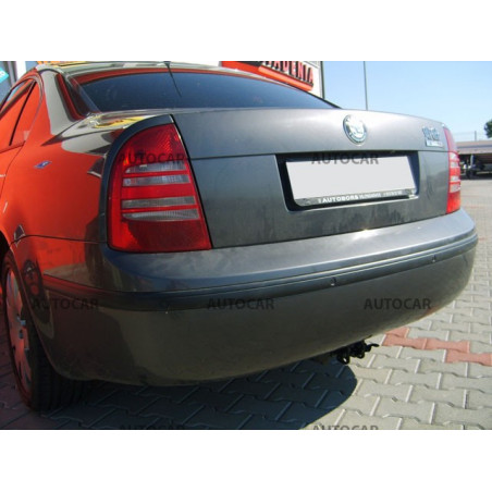 Ťažné zariadenie pre SUPERB - 4 dv., (3 U 4) - automatický systém - od 2002 do 2008 Ťažné zariadenie pre SUPERB - 4 dv., (3 U 4) - automatický systém - od 2002 do 2008