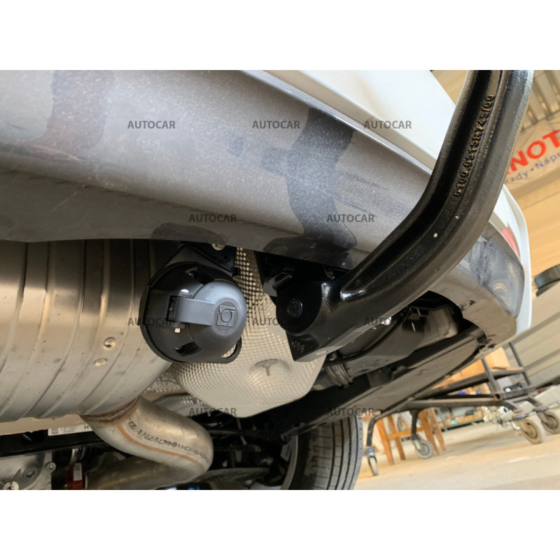 Tažné zařízení pro BMW Seria 3 - F30/F31 - odnímatelný vertikální bajonetový system