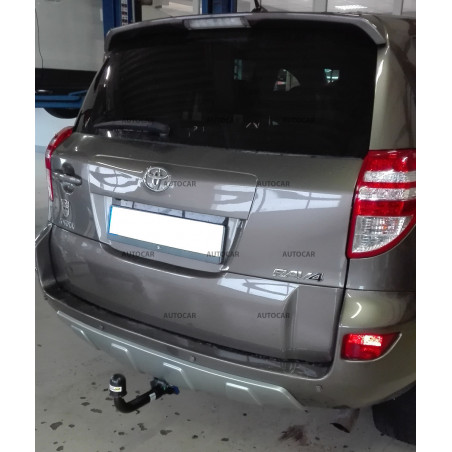 Ťažné zariadenie pre RAV 4 - s rez.kolesom vzadu - automatický vertikálny systém - od 2009-2013 Ťažné zariadenie pre RAV 4 - s rez.kolesom vzadu - automatický vertikálny systém - od 2009-2013