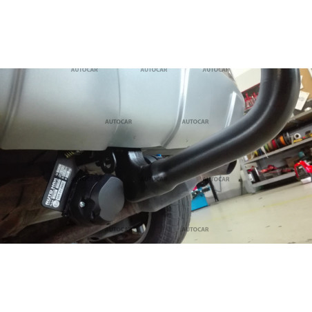 Ťažné zariadenie pre RAV 4 - s rez.kolesom vzadu - automatický vertikálny systém - od 2009-2013 Ťažné zariadenie pre RAV 4 - s rez.kolesom vzadu - automatický vertikálny systém - od 2009-2013