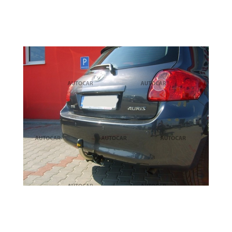 Tažné zařízení pro Toyota AURIS - E15 - 3/5 dv. - odnímatelný bajonetový systém