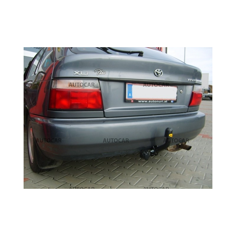 Tažné zařízení pro Toyota COROLLA - E10 - 3/5 dv. - šroubový systém