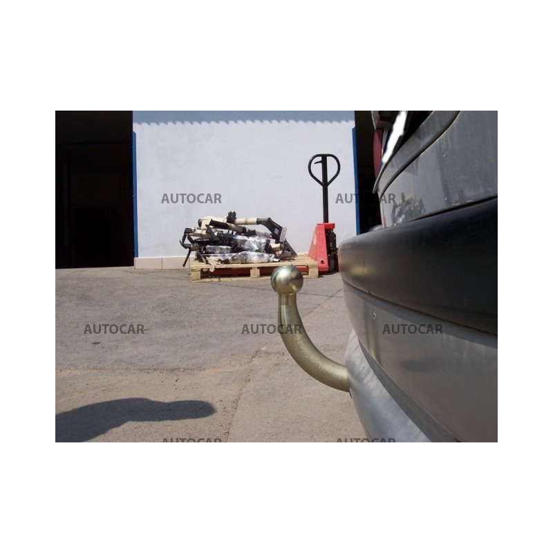 Tažné zařízení pro Toyota COROLLA - E11 - Kombi - odnímatelný bajonetový systém