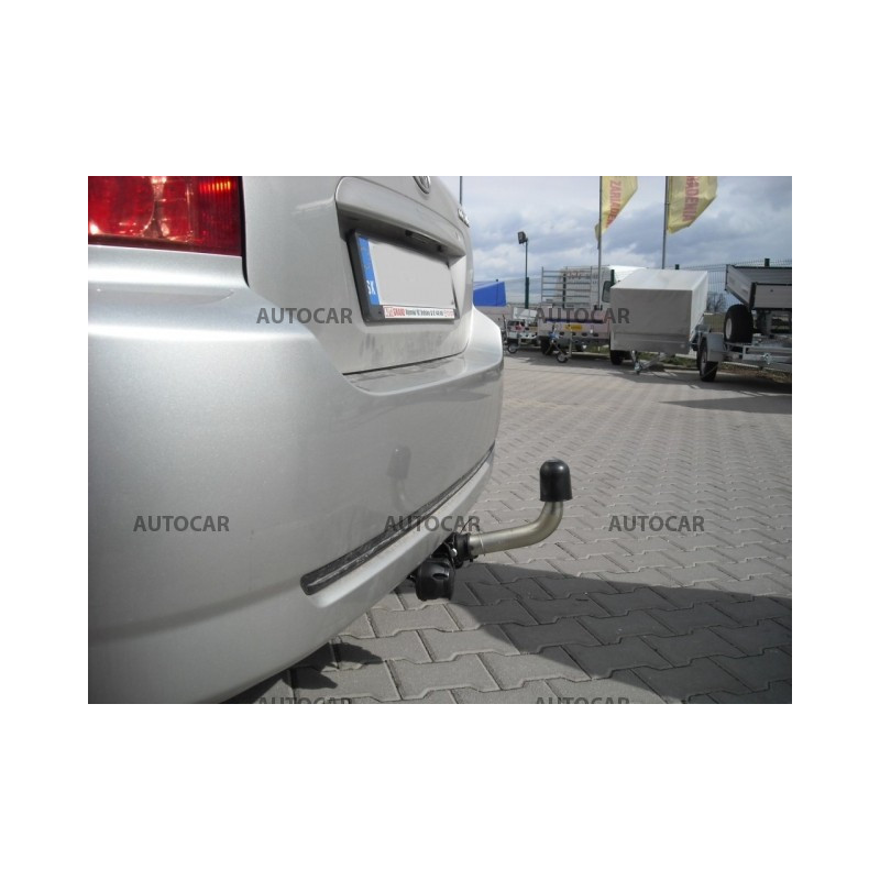 Tažné zařízení pro Toyota COROLLA - E12 - 3/5 dv. - odnímatelný bajonetový systém