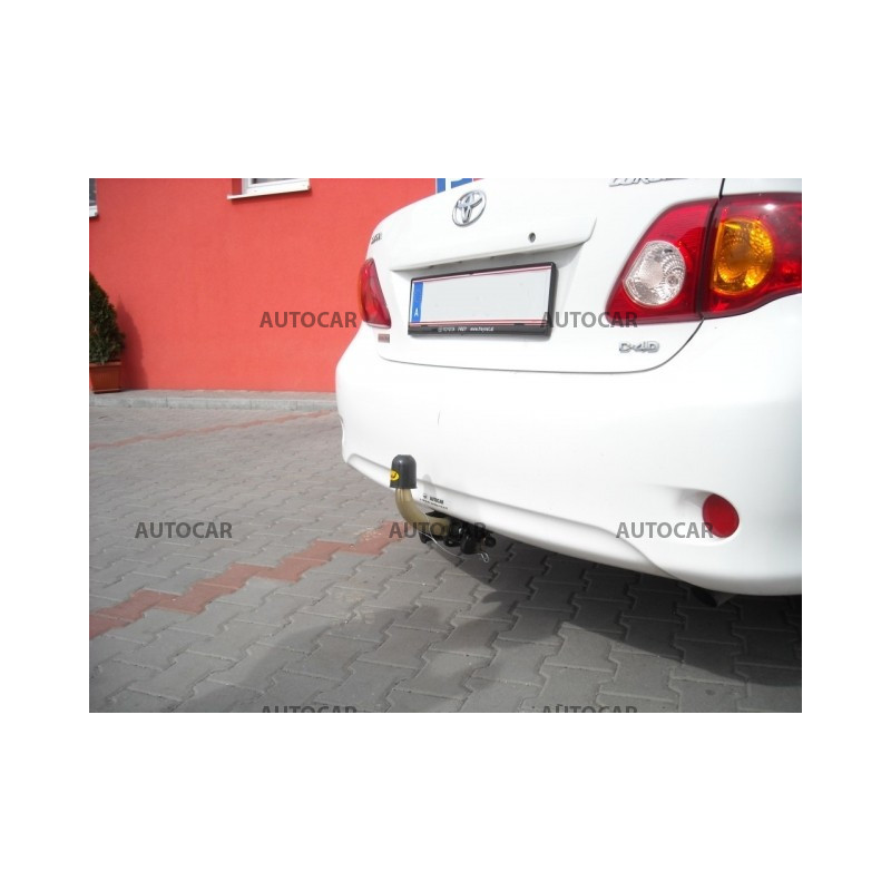 Tažné zařízení pro Toyota COROLLA - E15 - 4 dv. - odnímatelný bajonetový systém