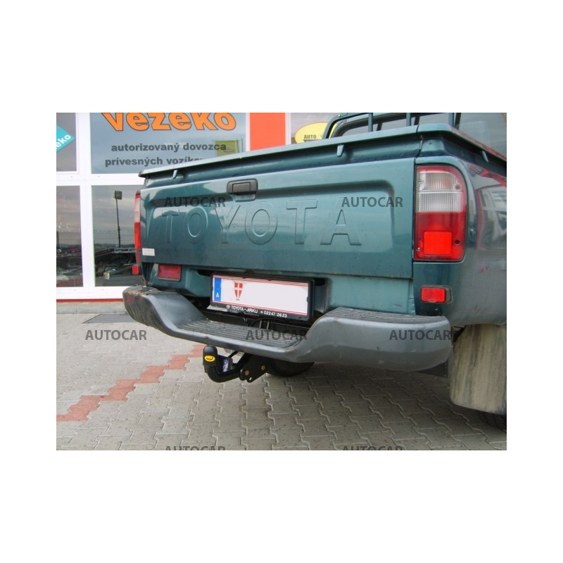 Tažné zařízení pro Toyota HILUX - N16/N17 - PickUp - se schůdkem - šroubový systém
