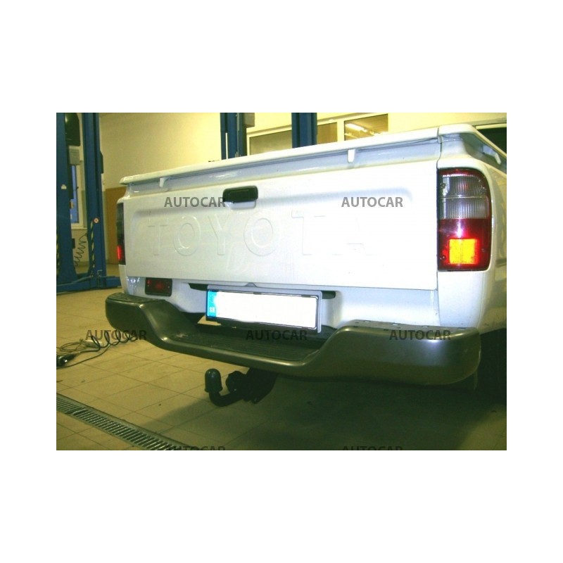 Tažné zařízení pro Toyota HILUX - N16/N17 - PickUp - se schůdkem - šroubový systém