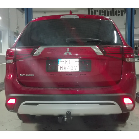 Ťažné zariadenie pre OUTLANDER - suv - skrutkový systém - od 2007 do Ťažné zariadenie pre OUTLANDER - suv - skrutkový systém - od 2007 do