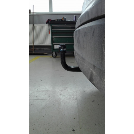 Ťažné zariadenie pre Ford FocusIII kombi od roku 2011/- Ťažné zariadenie pre Ford FocusIII kombi od roku 2011/-
