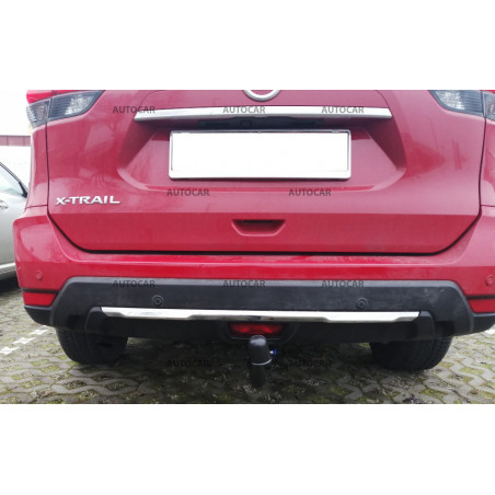 Tažné zařízení pro Nissan X-TRAIL - odnímatelný vertikální bajonetový systém Tažné zařízení pro Nissan X-TRAIL - odnímatelný vertikální bajonetový systém