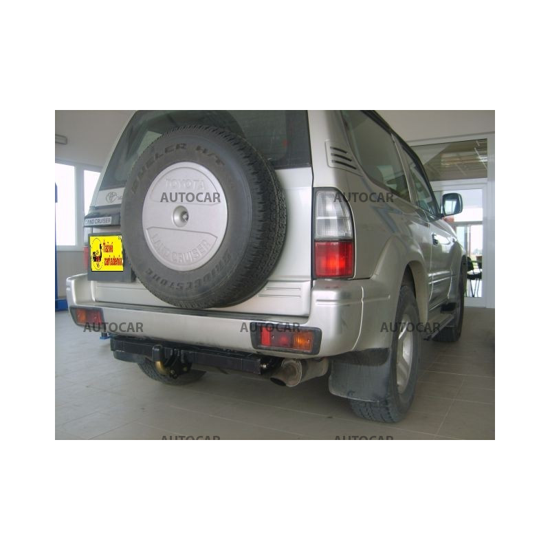 Tažné zařízení pro Toyota LANDCRUISER - J90/J95 - 3 dv. - šroubový systém