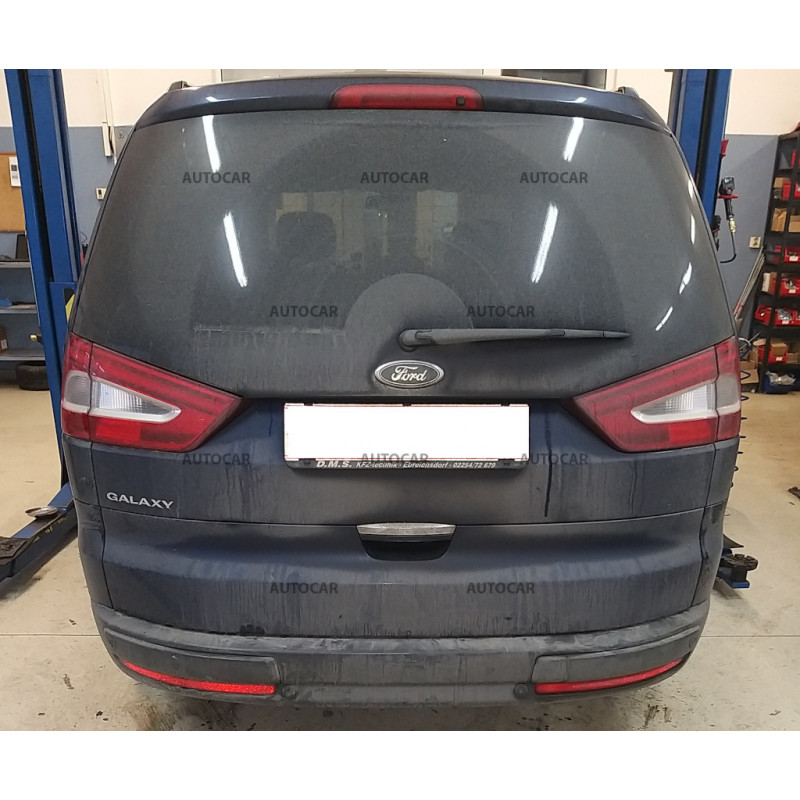 Tažné zařízení pro Ford GALAXY - odnímatelný vertikální bajonetový systém