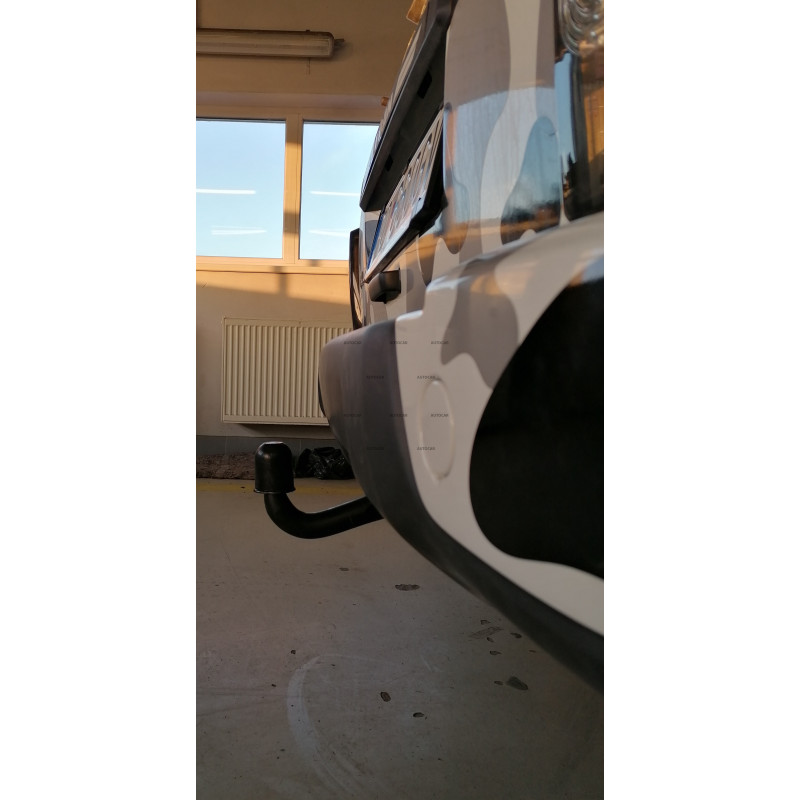 Tažné zařízení pro Lada 4x4 Urban - 3/5 dv. - šroubový systém