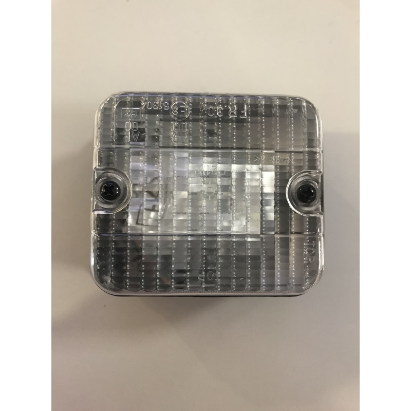 Zadné cúvacie svetlo so skrutkou