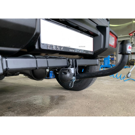 Ťažné zariadenie pre Suzuki Jimny - skrutkový systém Ťažné zariadenie pre Suzuki Jimny - skrutkový systém