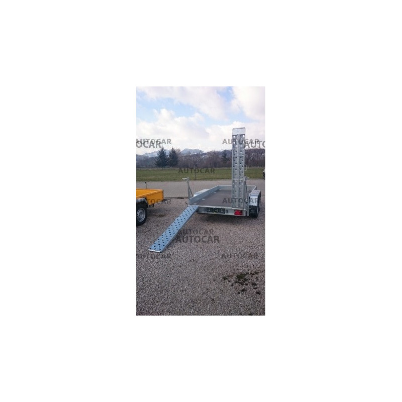 Prívesný vozík B2032HTP na prepravu stavebných strojov