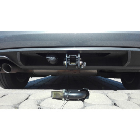 Ťažné zariadenie pre TOURAN - 5 dv., VAN - automatický systém - od 2015/- Ťažné zariadenie pre TOURAN - 5 dv., VAN - automatický systém - od 2015/-