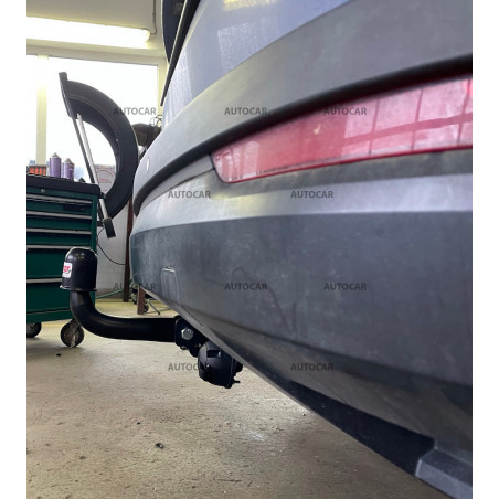 Tažné zařízení pro Škoda KAROQ - šroubový systém