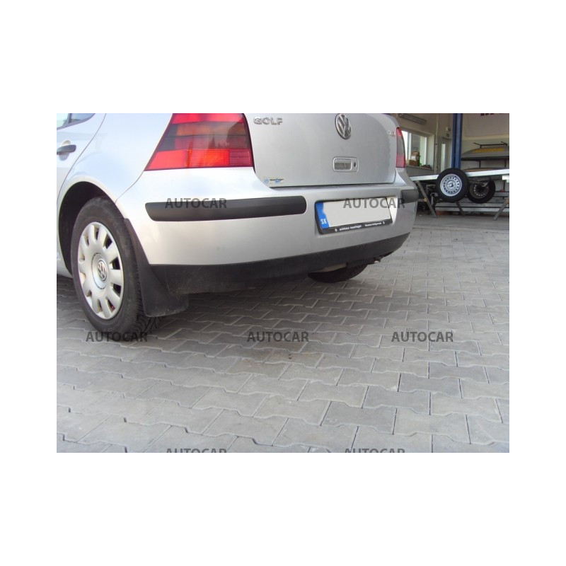 Tažné zařízení pro Volkswagen GOLF IV. - odnímatelný vertikální bajonetový systém