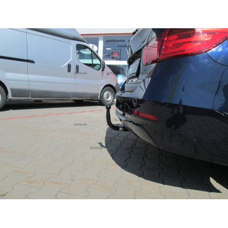 Tažné zařízení pro BMW Seria 3 - F30/F31 - odnímatelný vertikálny bajonetový systém