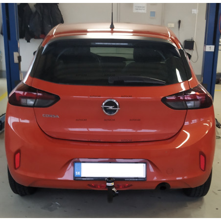 Ťažné zariadenie pre Opel CORSA F - automatický vertikálny systém Ťažné zariadenie pre Opel CORSA F - automatický vertikálny systém