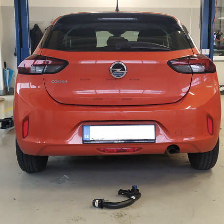 Ťažné zariadenie pre Opel CORSA F - automatický vertikálny systém Ťažné zariadenie pre Opel CORSA F - automatický vertikálny systém