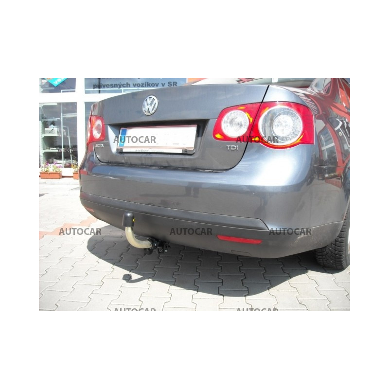 Ťažné zariadenie pre JETTA - 4dv. - automatický systém - od 2005 do 