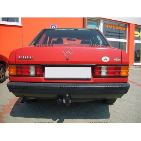 Tažné zařízení pro Mercedes 190 (W201) - šroubový systém Tažné zařízení pro Mercedes 190 (W201) - šroubový systém