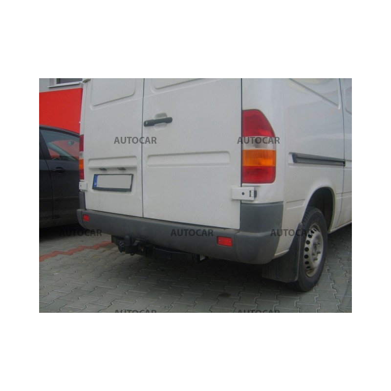 Tažné zařízení pro Volkswagen LT 28/46 - Dodávka bez schůdku - Rozvor 3,05 m - šroubový systém