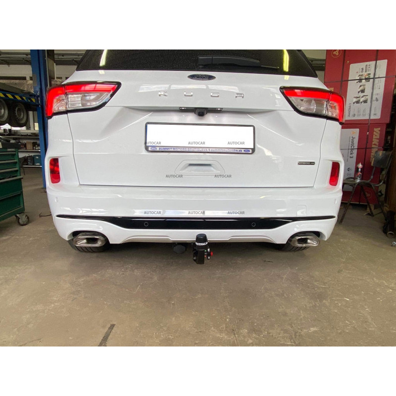 Tažné zařízení pro Ford Kuga - vertikálne odnímateľný bajonetový systém