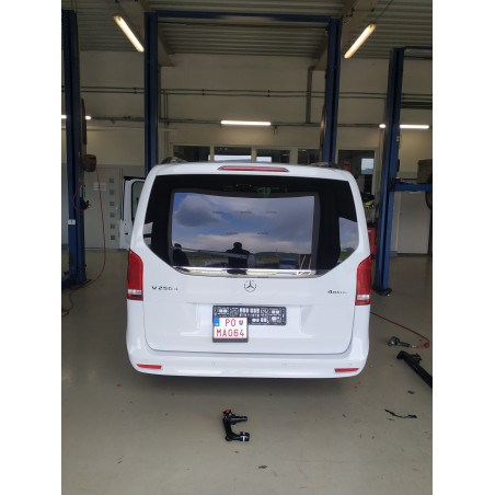 Tažné zařízení pro Mercedes V / VIANO / VITO (W447) - odnímatelný bajonetový vertikálny systém Tažné zařízení pro Mercedes V / VIANO / VITO (W447) - odnímatelný bajonetový vertikálny systém