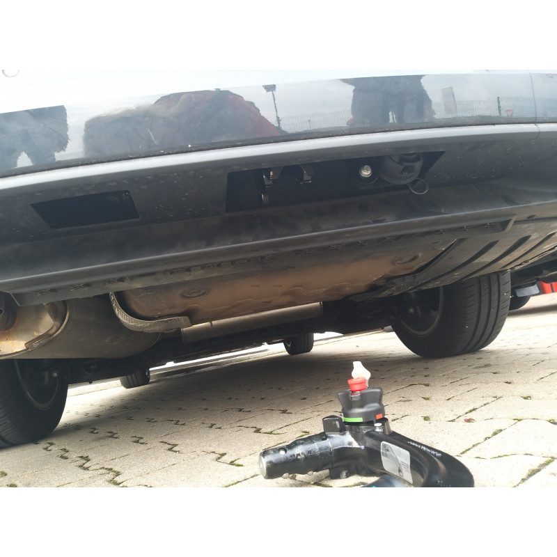 Tažné zařízení pro Volkswagen GOLF - VIII - odnímatelný vertikální bajonetový systém