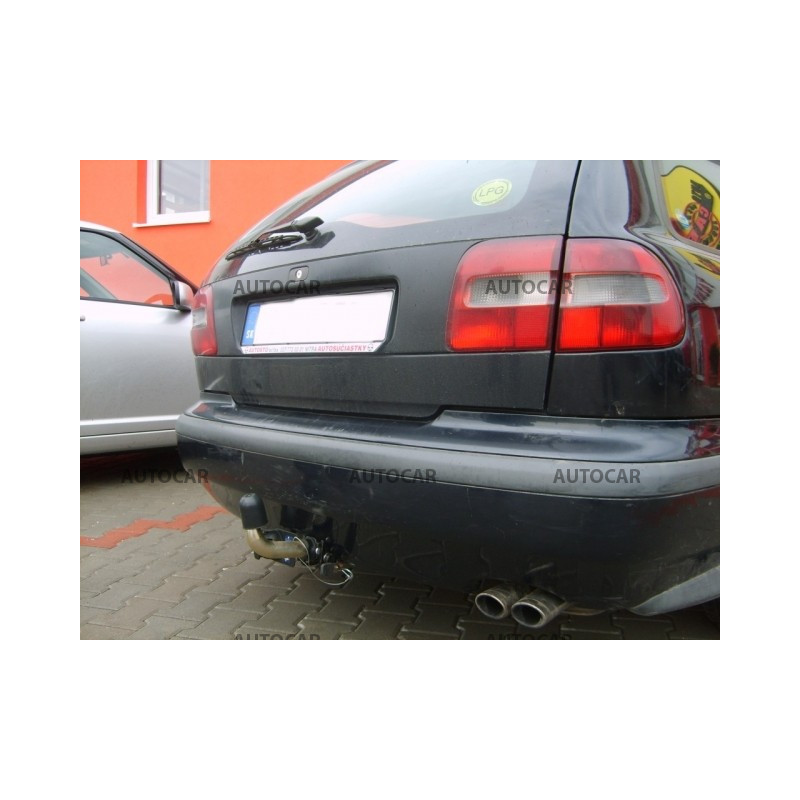 Ťažné zariadenie pre V 40 - Combi - automatický systém - od 1996 do 2000/06