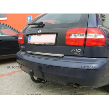 Ťažné zariadenie pre V 40 - Combi - automatický systém - od 2000/07 do 2004 Ťažné zariadenie pre V 40 - Combi - automatický systém - od 2000/07 do 2004