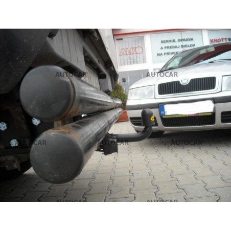 Ťažné zariadenie pre NAVARA - rúrkový nárazník , ( D 40 ) - automatický systém - od 2006 do Ťažné zariadenie pre NAVARA - rúrkový nárazník , ( D 40 ) - automatický systém - od 2006 do