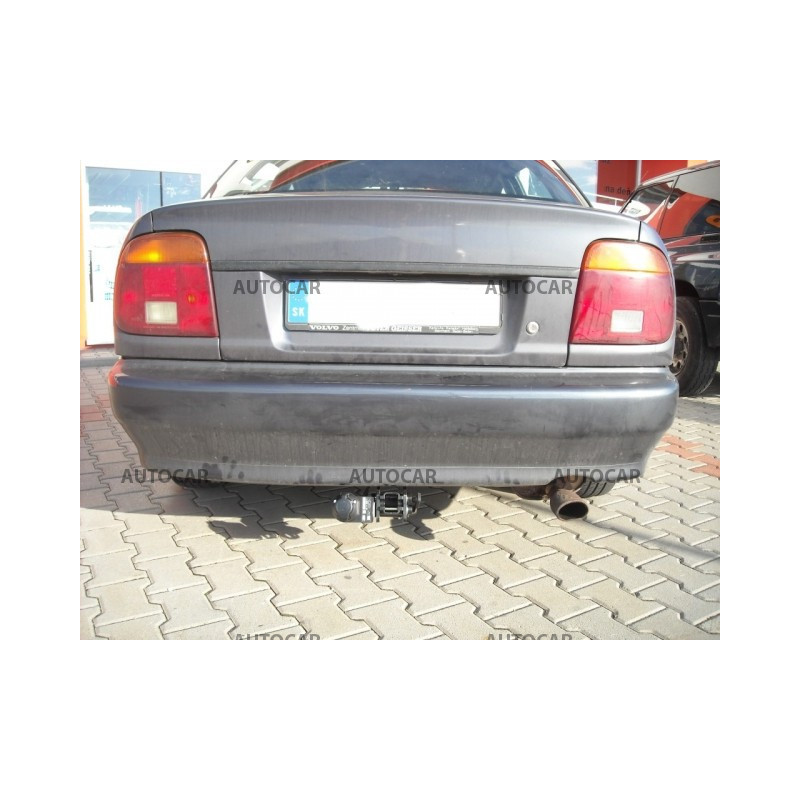 Ťažné zariadenie pre BALENO - 4 dv. - automatický systém - od 1995 do 