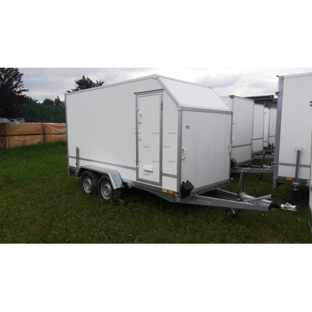 Skriňový prívesný vozík F27361518HTD s rampou Skriňový prívesný vozík F27361518HTD s rampou